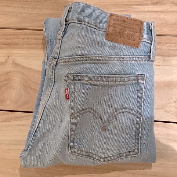 Levi’s Wedgie Jeans - size 26 - Picture 1 of 3